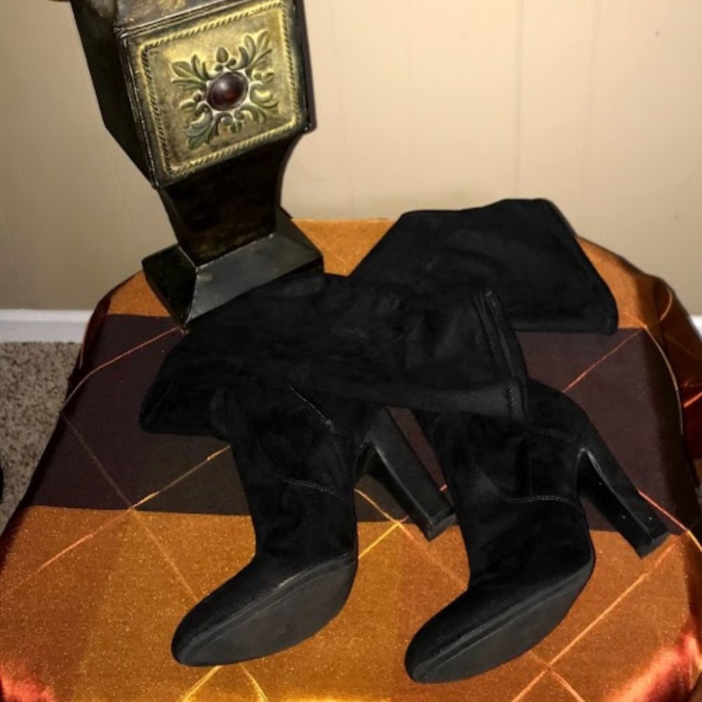 ❌SOLD❌UNISA-Black over the knee boots - Picture 8 of 12